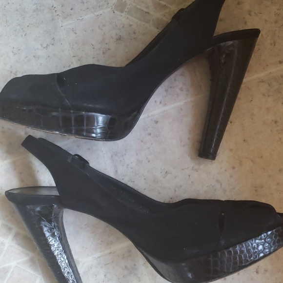 Stuart weitzman black peep toe platforms - Picture 4 of 8